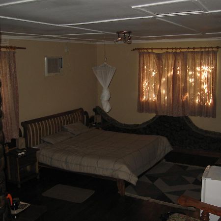 The Stone Guest House ลิฟวิงสโตน ห้อง รูปภาพ