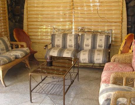 The Stone Guest House ลิฟวิงสโตน ภายนอก รูปภาพ